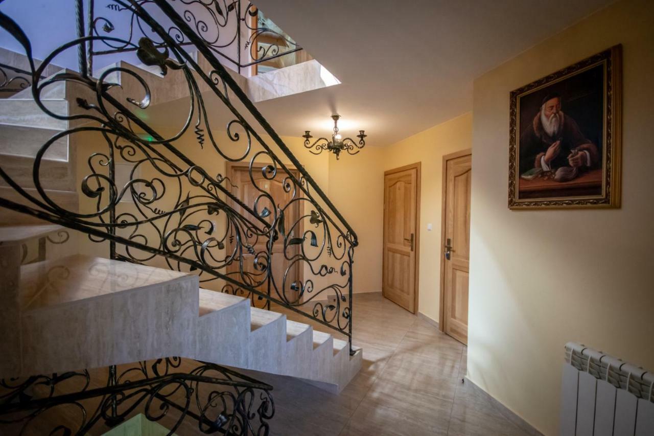 Podhalanski Dworek Z Jacuzzi Lesnica  Luaran gambar