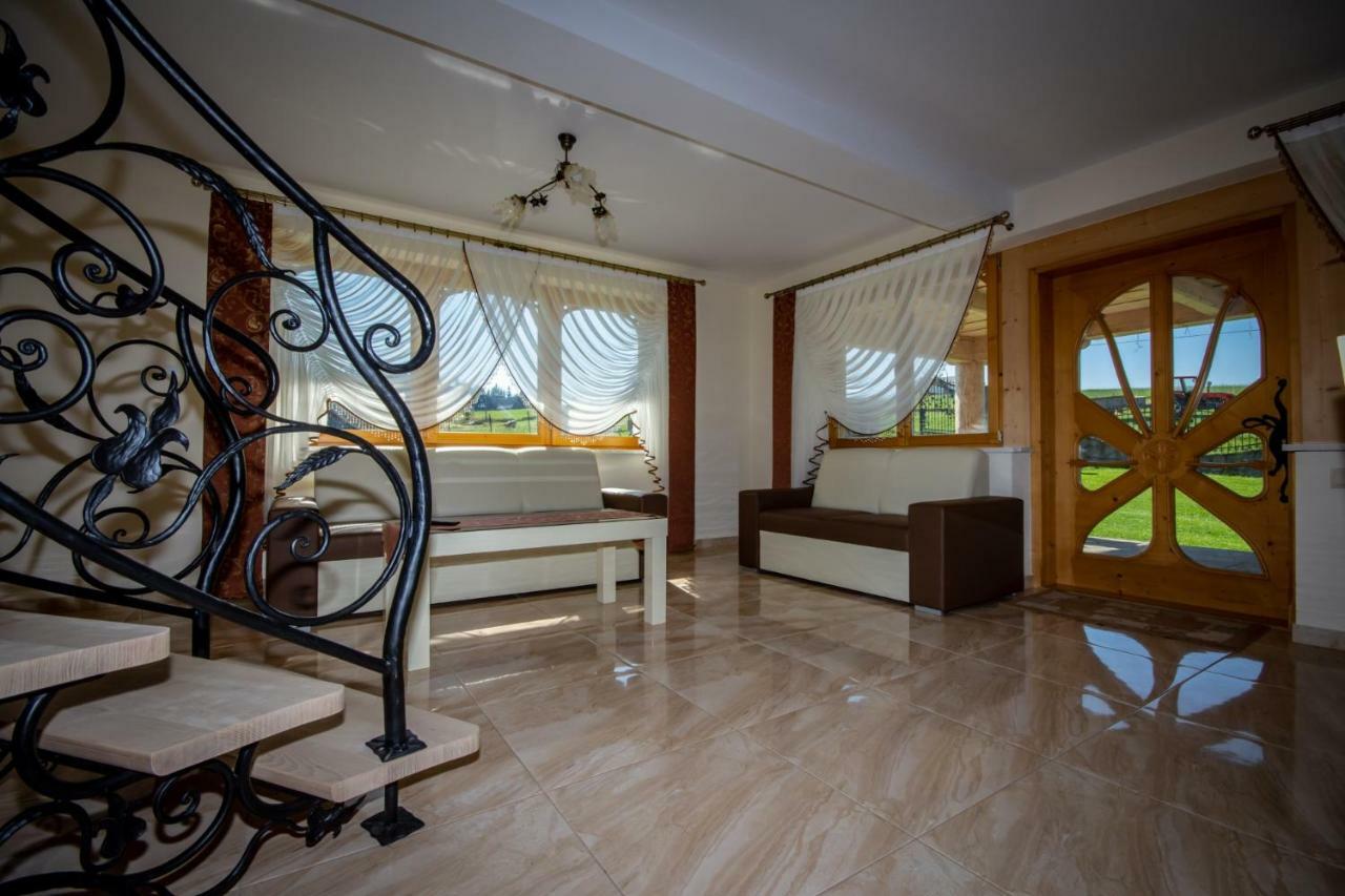 Podhalanski Dworek Z Jacuzzi Lesnica  Luaran gambar