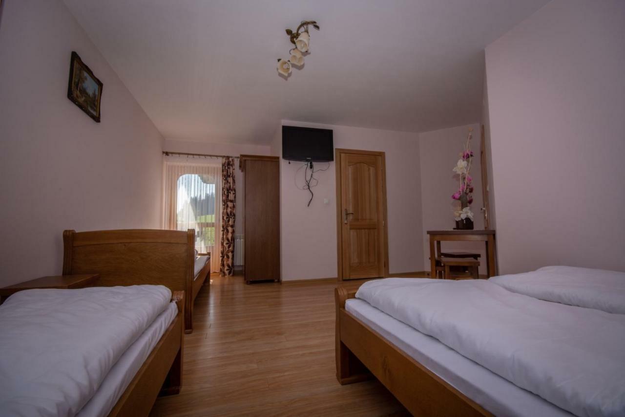 Podhalanski Dworek Z Jacuzzi Lesnica  Luaran gambar